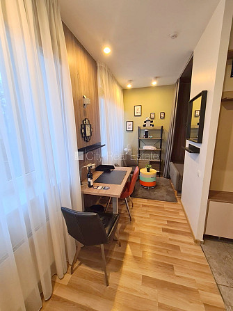 Renovēta māja, labiekārtota apzaļumota teritorija, apsargāta autostāvvieta, studio tipa, Rīga - foto 4