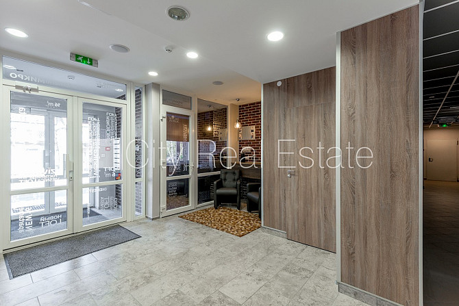 Реновированный дом, благоустроенная озеленённая территория, лестничная клетка Рига - изображение 15