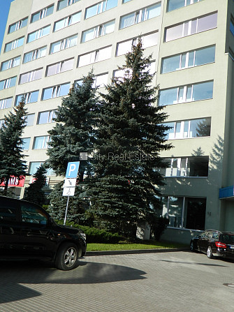 Фасадный дом, благоустроенная озеленённая территория, места для нескольких Рига - изображение 20