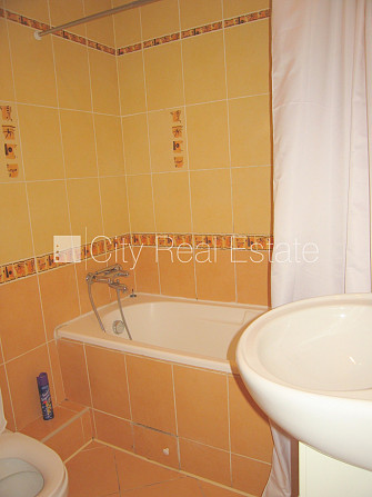 Šo dzīvokli izīrē pa diennaktīm (īstermiņa īre), īres cena sludinājumā norādīta par Jūrmala - foto 5