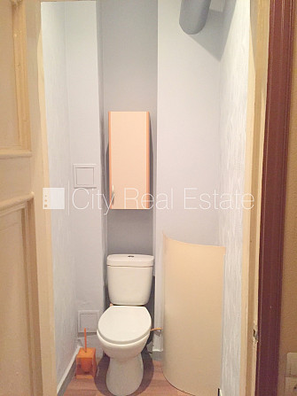 Zeme īpašumā, koka māja, fasādes māja, labiekārtots apzaļumots pagalms, slēgts pagalms, Rīga - foto 6