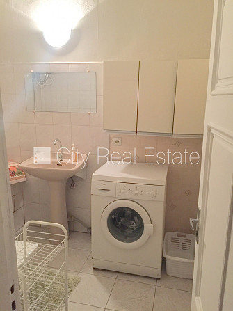 Zeme īpašumā, koka māja, fasādes māja, labiekārtots apzaļumots pagalms, slēgts pagalms, Rīga - foto 4