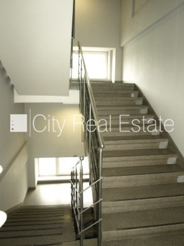 Фасадный дом, плата за обслуживание одного квадратного метра в  месяц 1,25 EUR, Рига - изображение 8