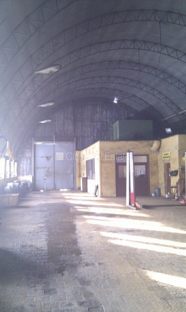 Iežogota teritorija, slēgta teritorija, iežogota teritorija ar betona paneļu sētu, vieta Rīga - foto 2