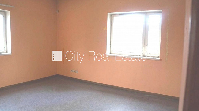 Slēgta teritorija, iežogota teritorija ar betona paneļu sētu, iebrauktuves vārtu augstums 4 m, Rīga - foto 10