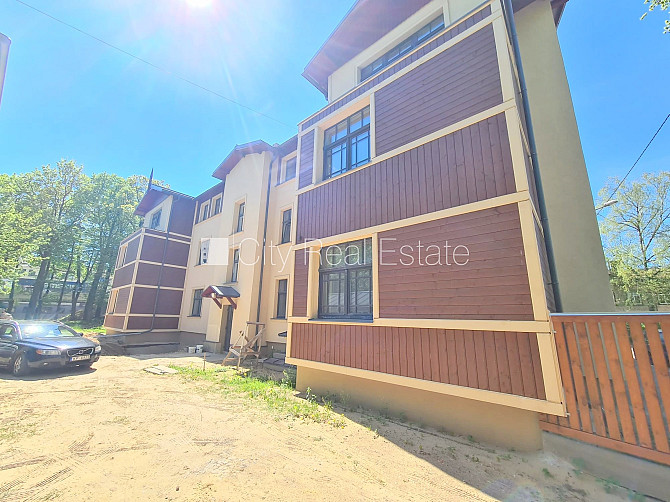 Новостройка, фасадный дом, благоустроенный озеленённый двор, закрытый двор, Рига - изображение 13