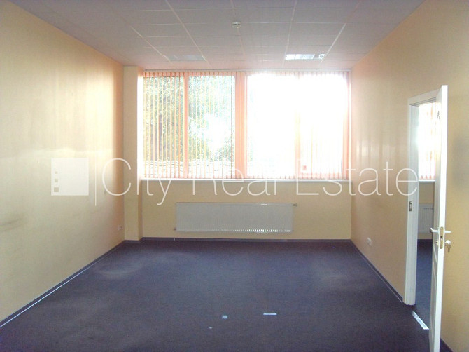 Jaunceltne, fasādes māja, viena kvadrātmetra apsaimniekošanas maksa mēnesī , objektu apsargā Rīga - foto 1