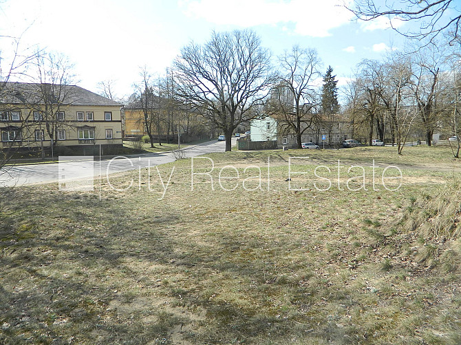 Iespējama mazstāvu apbūve, atļauts būvēt trīs stāvu ēku, atļauts būvēt četru stāvu Rīga - foto 19