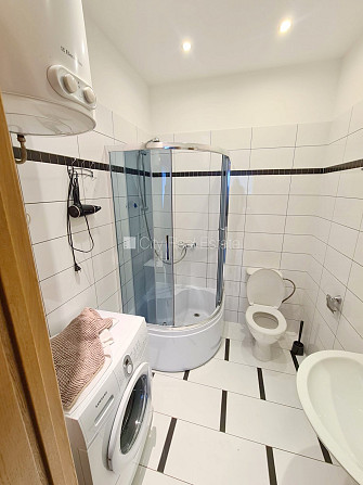 Fasādes māja, renovēta māja, labiekārtots apzaļumots pagalms, slēgts pagalms, teritorijas Jūrmala - foto 19