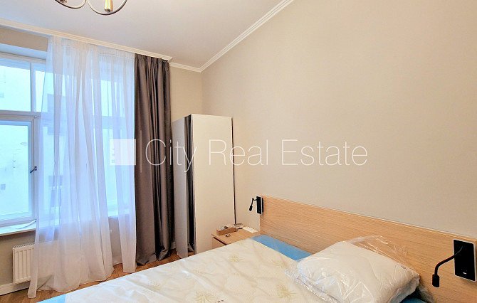 Фасадный дом, реновированный дом, благоустроенная озеленённая территория, Рига - изображение 1