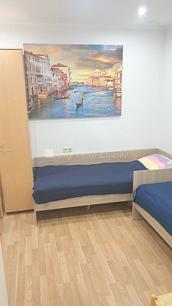 Fasādes māja, renovēta māja, slēgts pagalms, ieeja no pagalma, puspagrabs, kāpņu telpa pēc Rīga - foto 17