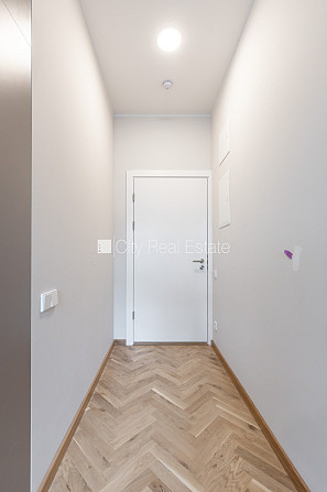 Pagalma ēka, renovēta māja, slēgts pagalms, ieeja no ielas un pagalma, ir lifts, kāpņu telpa Rīga - foto 8