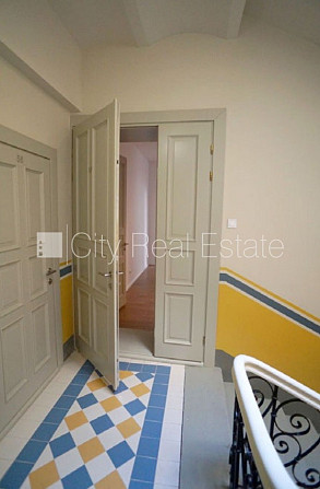 Фасадный дом, реновированный дом, плата за обслуживание одного квадратного метра Рига - изображение 8