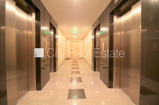 Jaunceltne, fasādes māja, labiekārtota apzaļumota teritorija, slēgta teritorija, garāžas Rīga - foto 18