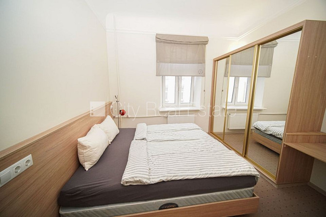 Фасадный дом, реновированный дом, вход с улицы, лифт, лестничная клетка после Рига - изображение 8