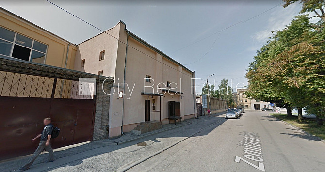 Земля в собственности, фасадный дом, металическое покрытие крыши, фасад с Рига - изображение 1