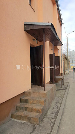 Земля в собственности, фасадный дом, металическое покрытие крыши, фасад с Рига - изображение 3