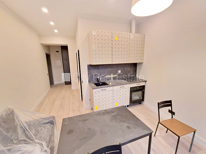 Projekts - Matīsa 38, fasādes māja, renovēta māja, slēgts pagalms, ieeja no ielas, kāpņu Rīga - foto 1