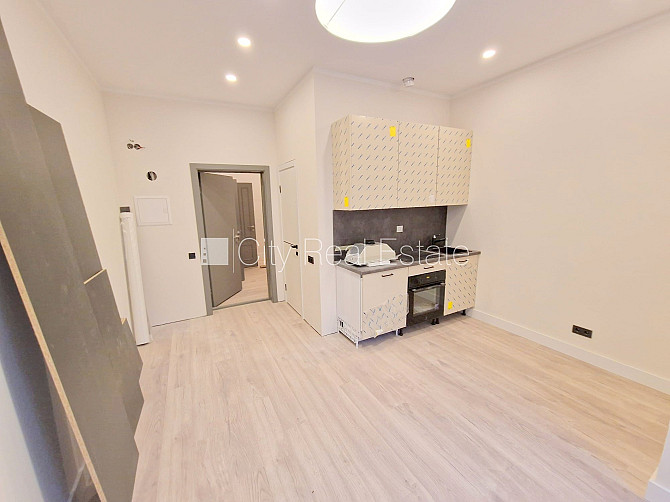 Projekts - Matīsa 38, fasādes māja, renovēta māja, slēgts pagalms, ieeja no ielas, kāpņu Rīga - foto 1