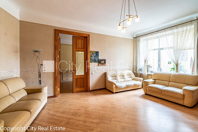 Zeme īpašumā, pagalma māja, slēgts pagalms, iespēja nomāt autostāvvietu, ir lifts, kāpņu Rīga - foto 9