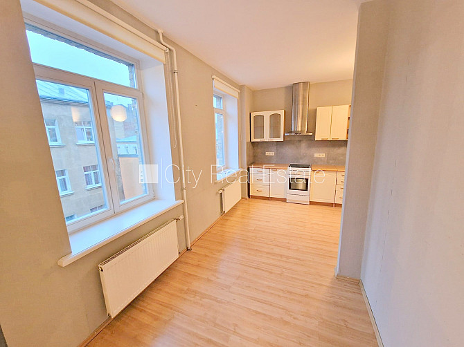 Projekts - Elku 4, jaunceltne, slēgta teritorija, iespēja nomāt autostāvvietu, ieeja no ielas Rīga - foto 7