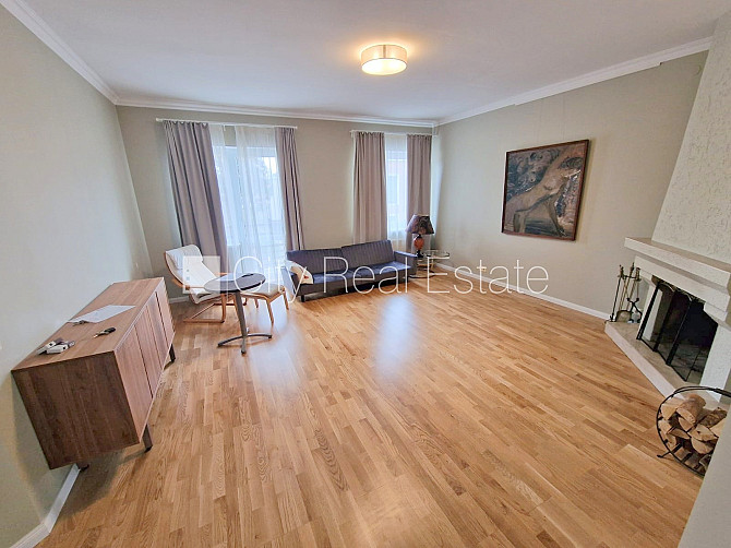 Jaunceltne, teritorijas iebrauktuves vārti aprīkoti ar automatizētu atvēršanās un Jūrmala - foto 3