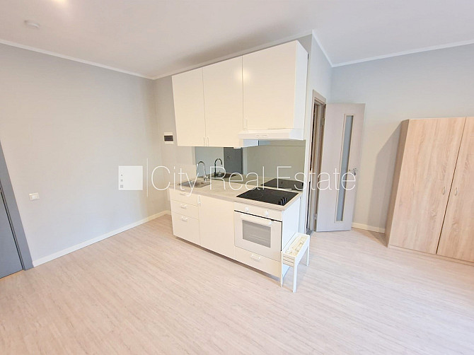 Fasādes māja, renovēta māja, slēgts pagalms, ieeja no ielas, kāpņu telpa pēc kosmētiskā Rīga - foto 5