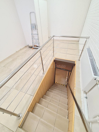 Zeme īpašumā, fasādes māja, renovēta māja, ieeja no ielas, logi vērsti uz ielas pusi, Rīga - foto 15