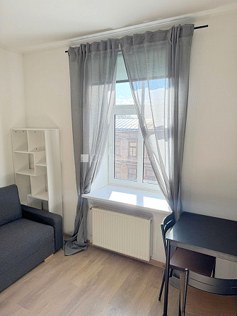 Fasādes māja, renovēta māja, slēgts pagalms, ieeja no ielas un pagalma, kāpņu telpa pēc Rīga - foto 2