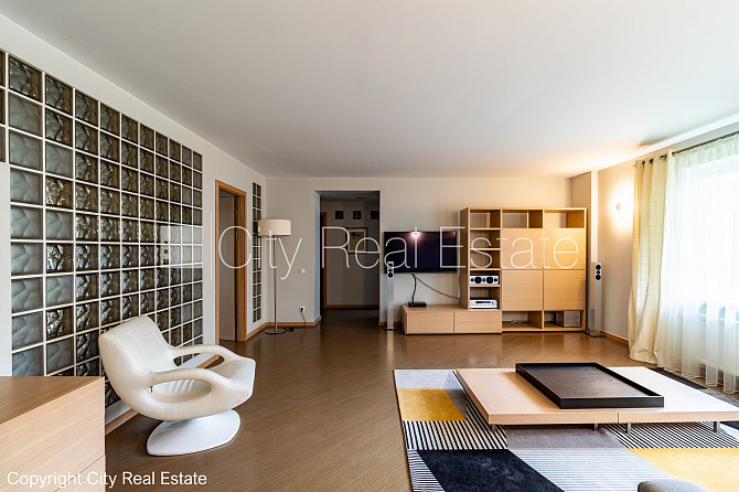 Реновированный дом, благоустроенная озеленённая территория, закрытая Юрмала - изображение 4