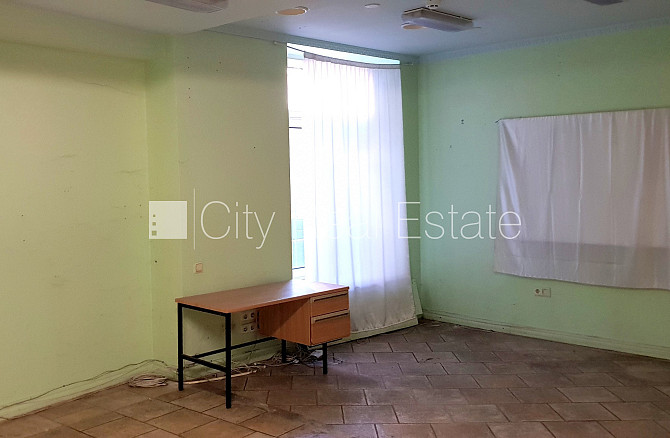 Pagalma māja, renovēta māja, ķieģeļu mūra sienas, fasāde ar dekoratīvo apmetumu, Rīga - foto 13