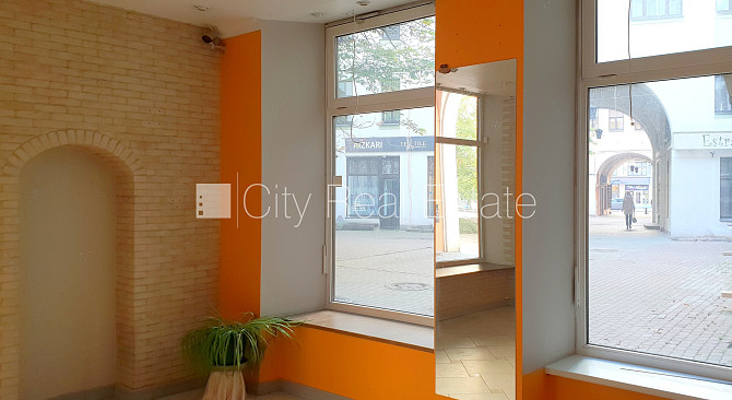 Pagalma māja, renovēta māja, ķieģeļu mūra sienas, fasāde ar dekoratīvo apmetumu, Rīga - foto 9