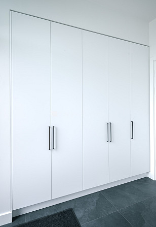 Рядный дом, новостройка, благоустроенная озеленённая территория, въездные Рига - изображение 15