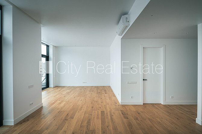 Рядный дом, новостройка, благоустроенная озеленённая территория, въездные Рига - изображение 4