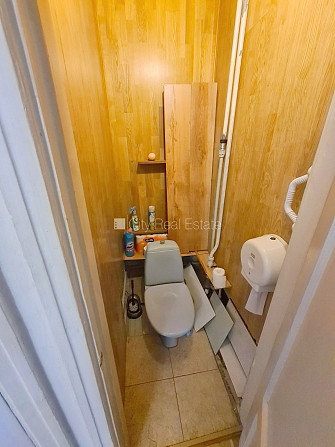 Zeme īpašumā, fasādes māja, slēgts pagalms, vieta automašīnai, ieeja no pagalma, kāpņu Rīga - foto 18