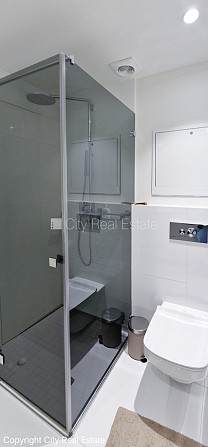 Jaunceltne, slēgts pagalms, iespēja nomāt autostāvvietu, apzaļumota teritorija ar jaunu Rīga - foto 19