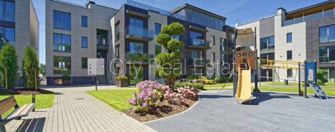 Projekts - Admirāļu Osta, jaunceltne, slēgts pagalms, iežogota teritorija ar metāla sētu, Jūrmala - foto 7