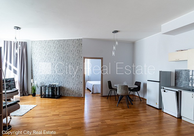 Projekts - Caramel, jaunceltne, fasādes māja, labiekārtots apzaļumots pagalms, iespēja nomāt Rīga - foto 8