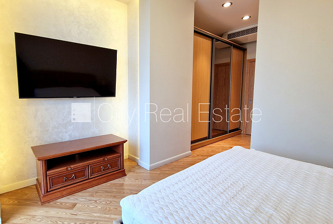 Projekts - Centra Nams, jaunceltne, labiekārtota apzaļumota teritorija, slēgts pagalms, vieta Rīga - foto 13