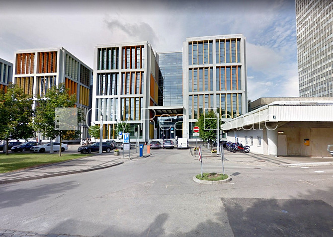 Labiekārtota apzaļumota teritorija, slēgta teritorija, vieta automašīnai, pazemes Rīga - foto 15