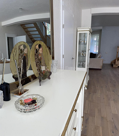 Privātmāja, labiekārtota apzaļumota teritorija, iežogota teritorija, vieta automašīnai, Jūrmala - foto 5