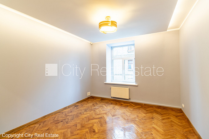 Fasādes māja, slēgts pagalms, ieeja no ielas, ieeja no pagalma, kāpņu telpa pēc kosmētiskā Rīga - foto 10