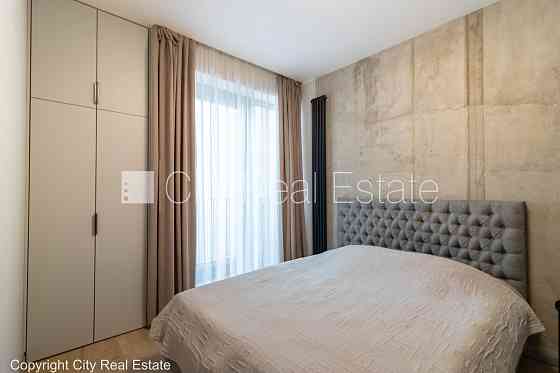 Проект - Паркерс (Parkers), новостройка, здание во дворе, благоустроенный озеленённый Рига