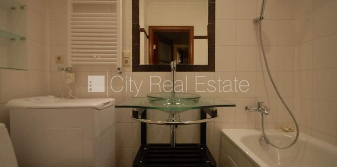 Jaunceltne, labiekārtota apzaļumota teritorija, slēgts pagalms, iespēja nomāt autostāvvietu, Rīga - foto 7