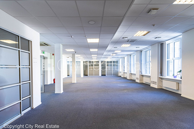 Fasādes māja, renovēta māja, viena kvadrātmetra apsaimniekošanas maksa mēnesī  1,6 EUR, Rīga - foto 1