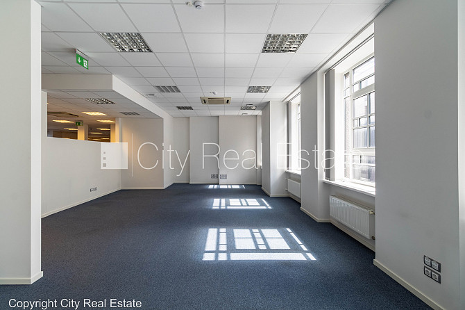 Fasādes māja, renovēta māja, viena kvadrātmetra apsaimniekošanas maksa mēnesī  1,6 EUR, Rīga - foto 4