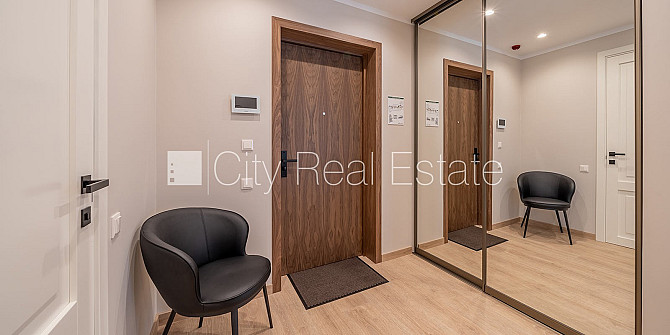 Новостройка, фасадный дом, благоустроенный озеленённый двор, подземная стоянка, Юрмала - изображение 9