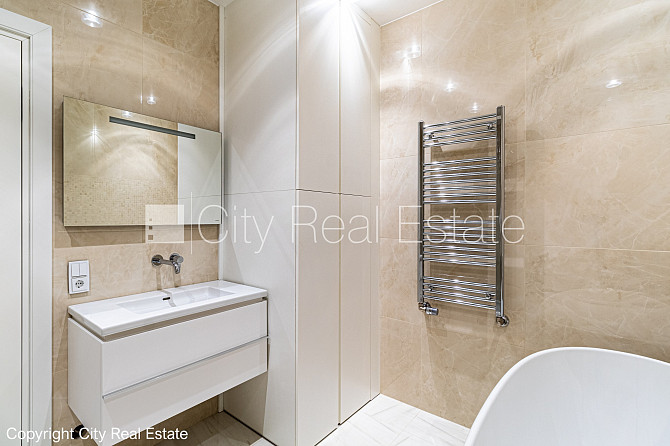 Renovēta māja, slēgts pagalms, iespēja nomāt autostāvvietu, apsargāta autostāvvieta, Rīga - foto 10