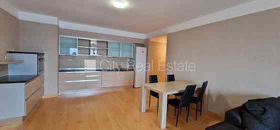 Проект - Panorama Plaza (Панорама Плаза), новостройка, места для нескольких машин, Rīga