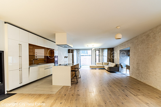 Fasādes māja, restaurēta māja, nomainītas inženierkomunikācijas, mainīts Jumta segums, Rīga - foto 1